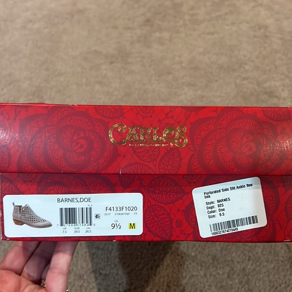 Carlos by Carlos Santana Barnes Perforated Side Slit Ankle Bootie - Picture 5 of 5